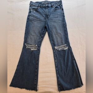 American Eagle Super High-Rise Flare Jeans Sz 14 Distressed Next Level Stretch
